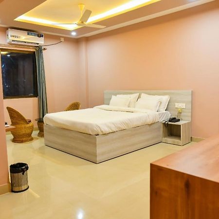 Silver Regency Guwahati Dış mekan fotoğraf